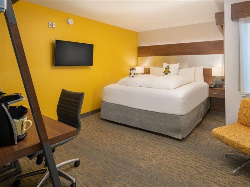 Staypineapple, Hotel Z, Gaslamp San Diego Hotel San Diego